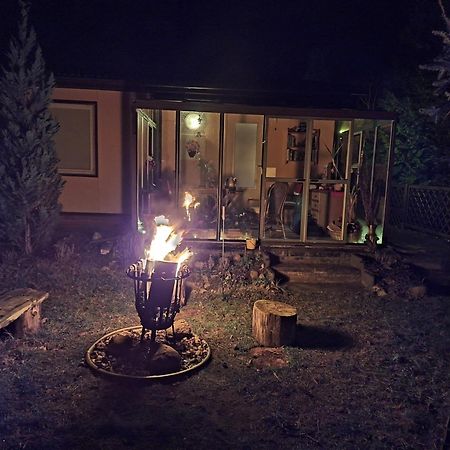 Gaestehaus Zur Walnuss Berlin Blankenfelde-Mahlow Exterior foto